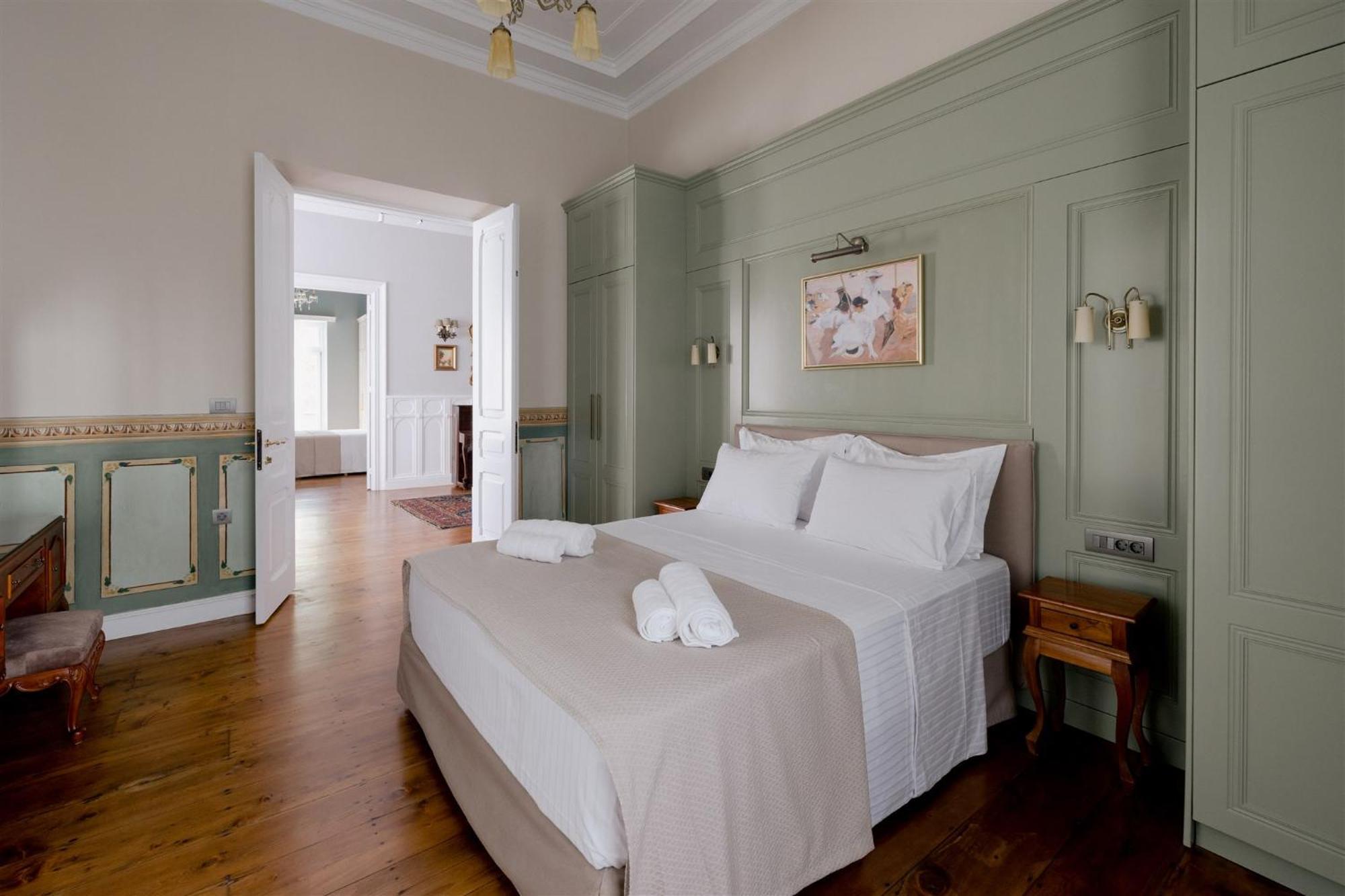 Victoria Mansion A Luxurious Neoclassical Experience Rhodes City Kültér fotó