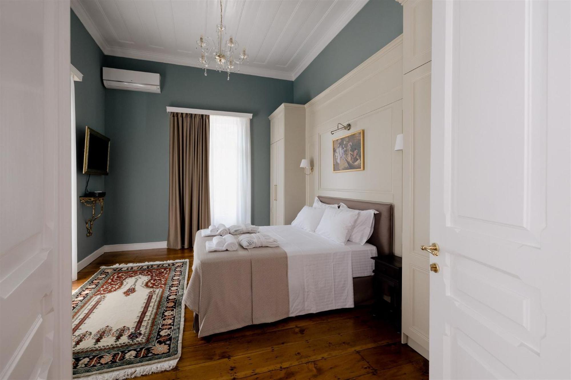 Victoria Mansion A Luxurious Neoclassical Experience Rhodes City Kültér fotó